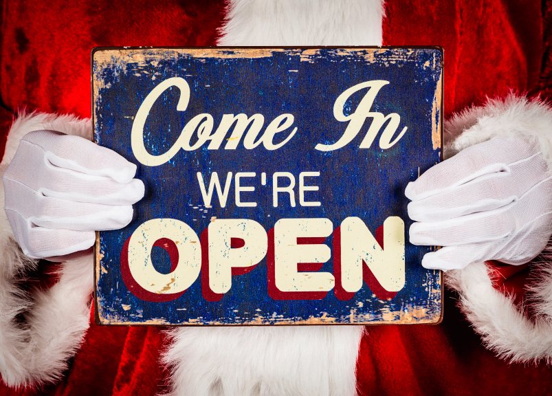 Come on up to the Salmon Arm Golf Club! We are open today until 4 PM for your last minute shopping needs. #Christmas #SalmonArm #Shuswap #ShopLocal #SupportLocal #MerryChristmas #Golf #GolfInBC