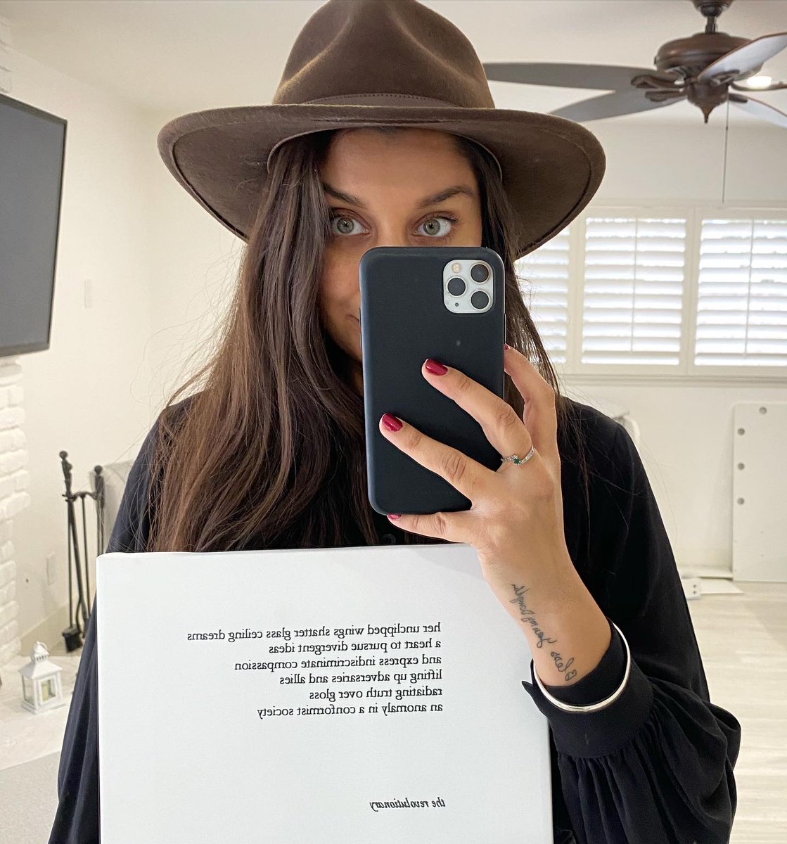 PriyankaSamra's tweet photo. excited to announce that your favorite poems will be available to hang on your wall! more info coming soon

 #2021 #poetry #poems #poetrycommunity #poems #barnesandnoble #amazon #amazonbooks #acognitivecanvas 

@PoetrySociety @PoetryFound @PoetryFound https://t.co/0cxxsprBcZ