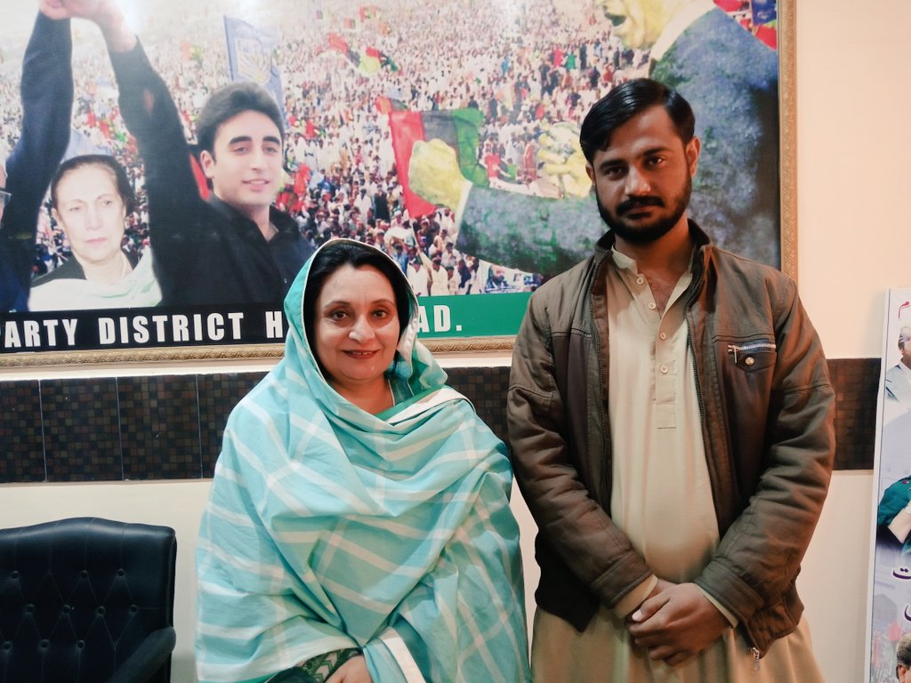 hazoorbuxchanna's tweet photo. Meeting of Ladies wing hyd division regarding 13th death Anniversary of Shaheed Mohtrma Benazir Bhutto in hyderabad chaired by President Adi @kulsoom_chandio,, General Secretary Adi @HeerSoho &amp; Information Secretary Adi @ShabanaKhan.
@SanamTalpur6 @tanzilabari24 
@SajidaBaloch2 https://t.co/gyCdrZJaHx