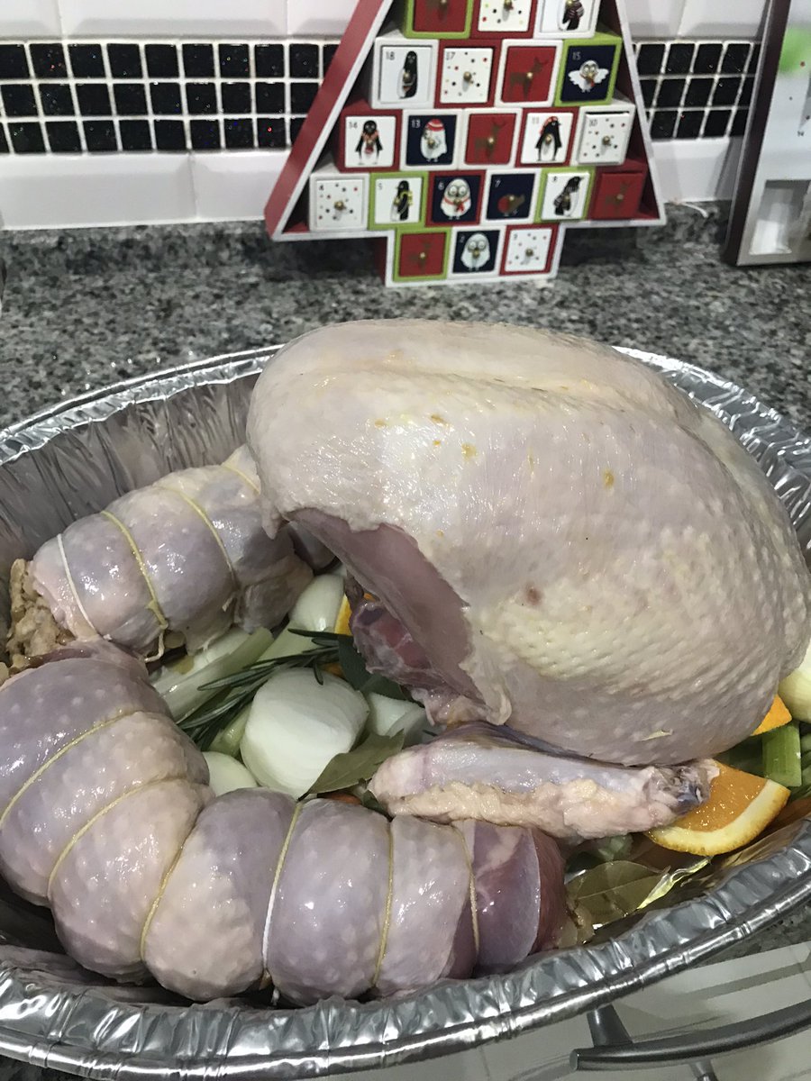 EmmaMiles55's tweet photo. @jamieoliver all ready to be seasoned in the morning for roasting. First time doing something different and can’t wait for lunch tomorrow 🦃🎅🏼 https://t.co/hDFuWeasOf