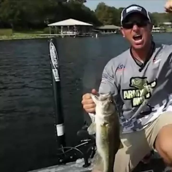 ArmyBassAnglers's tweet photo. #StrikeKings #FORCEonFORCE is upon us. Be sure to tune-in to all the action as we celebrate a major milestone, 10 years of awesome fishing, incredible soldiers, bloopers and memories--HOOAH!

Airing only on the World Fishing Network. 
SATURDAY, 1/2/2021 @ 5:30PM EST @WFN https://t.co/Lo57Cio9JK