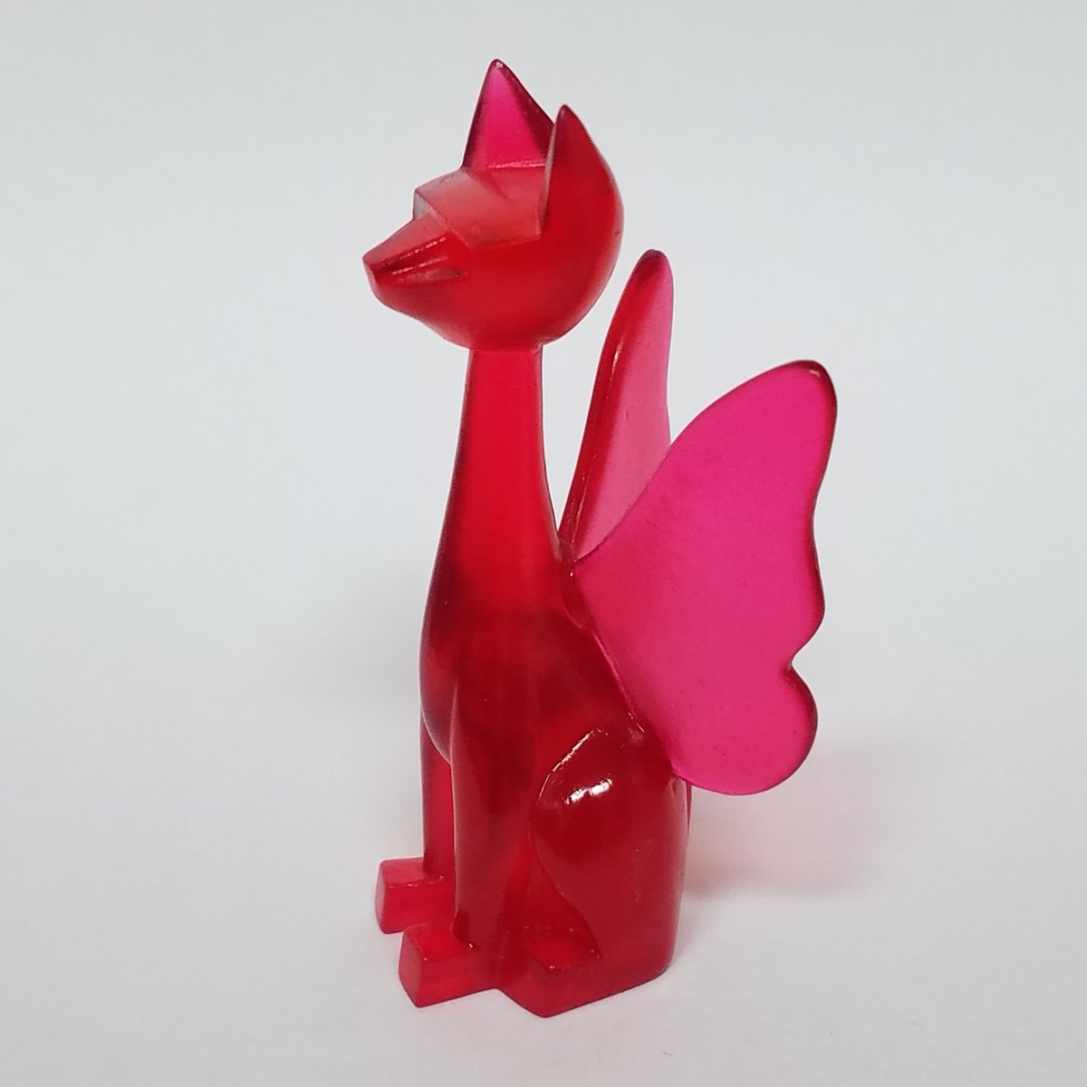 Santa red

#happyholidays #santa #red #tuttz #fairy #cats #cleartint #resin #castings #art #collectibles #figurines #resinart #fauxglass #homedecor #holidays #mythical #creatures #magical #moments #seeingred