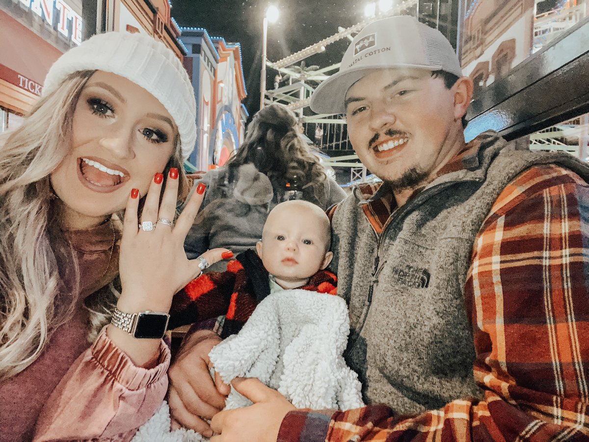 caleycole_'s tweet photo. I GET TO MARRY MY BESTFRIEND 💍 
Last night, the most perfect man asked me to marry him and it was the EASIEST yes ever ! Here’s to forever with you. I love you Logs 🤍🙌🏼 https://t.co/Myb9Pl2YZ7