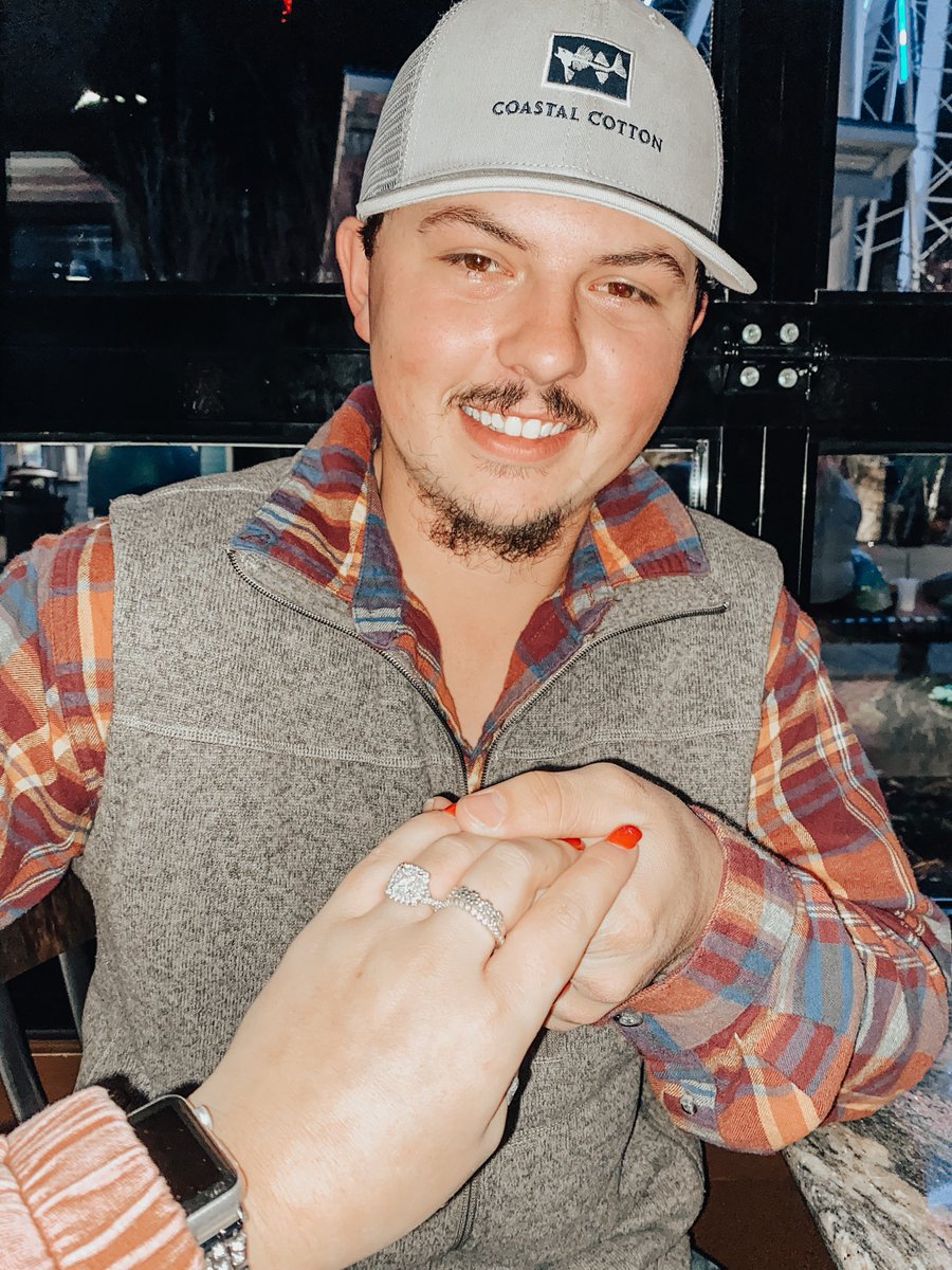 caleycole_'s tweet photo. I GET TO MARRY MY BESTFRIEND 💍 
Last night, the most perfect man asked me to marry him and it was the EASIEST yes ever ! Here’s to forever with you. I love you Logs 🤍🙌🏼 https://t.co/Myb9Pl2YZ7