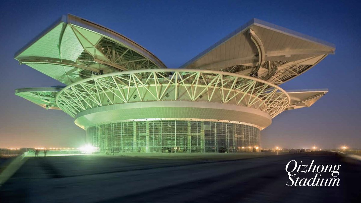 SomosDeporte's tweet photo. Sede de las ATP Finals entre 2005 y 2008, el Qizhong Stadium de Shanghái, República Popular China, fue en su momento el estadio de tenis más grande de Asia, con 13.779 asientos. https://t.co/m7uigYmaTz