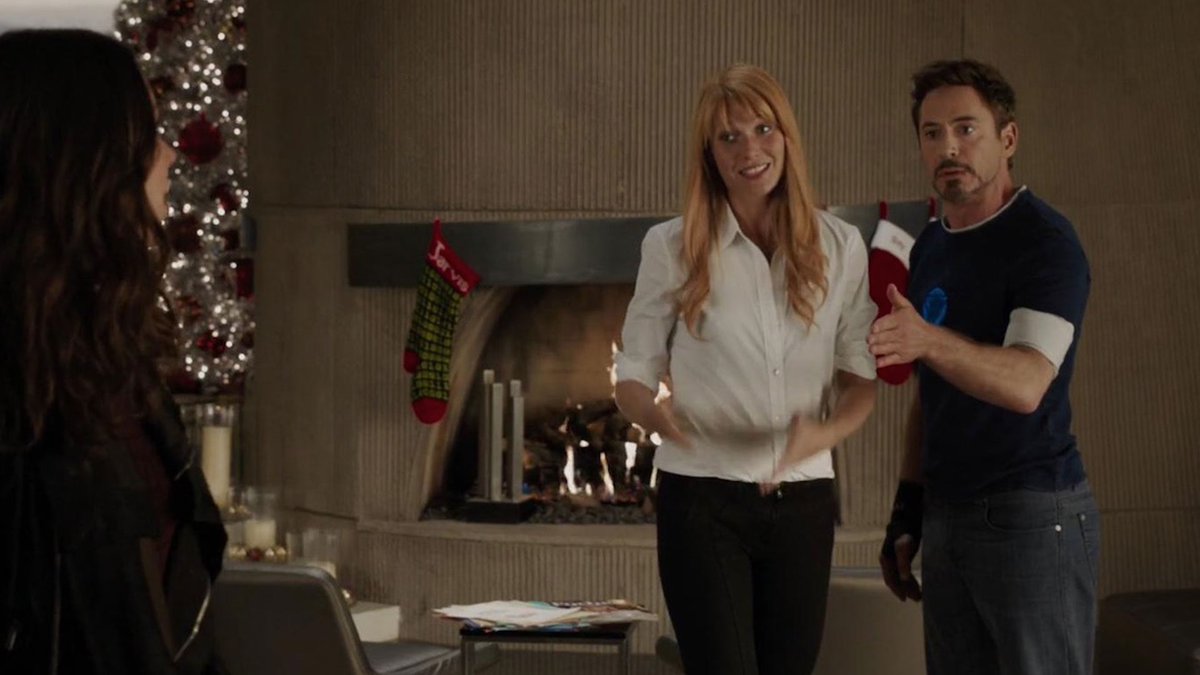civiIswar's tweet photo. annual reminder that iron man 3 is the best christmas movie https://t.co/by0a9dinK3