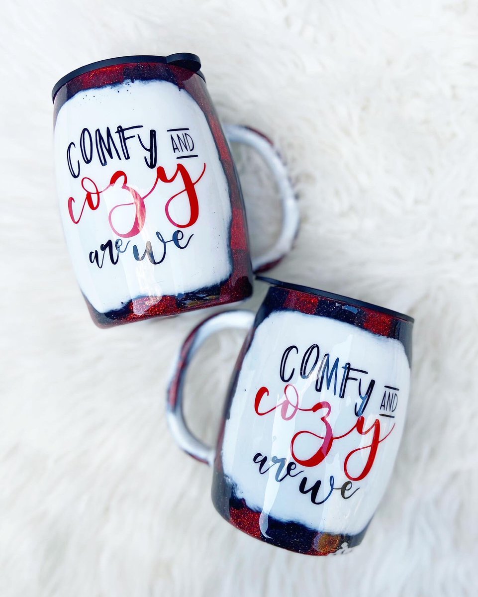 CheysCups's tweet photo. Comfy and Cozy are we🎅🏼

Merry Christmas Eve❤️

#cheyscups #tumblercups #customepoxytumblers #epoxytumblers #customcups #comfyandcozy #plaid #christmascup #christmasmug #customchristmasmug https://t.co/HNUKWQJcjU