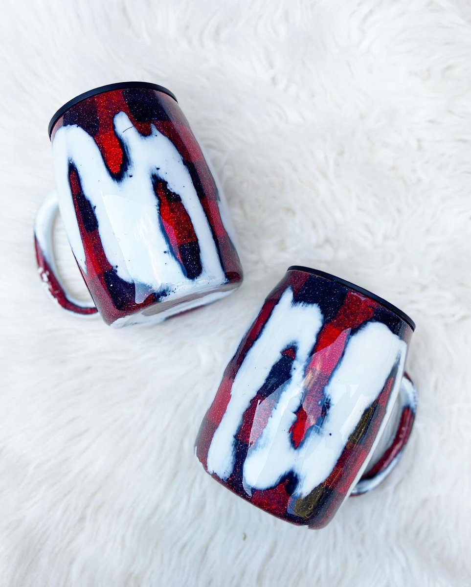 CheysCups's tweet photo. Comfy and Cozy are we🎅🏼

Merry Christmas Eve❤️

#cheyscups #tumblercups #customepoxytumblers #epoxytumblers #customcups #comfyandcozy #plaid #christmascup #christmasmug #customchristmasmug https://t.co/HNUKWQJcjU