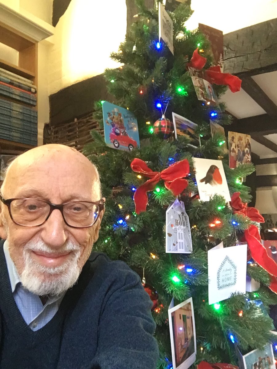 Bill_Asprey's tweet photo. Dear friends and readers, my first Christmas on the Welsh borders! 😊 Thank you for all your lovely cards and messages.😍 Have a happy and safe holiday. https://t.co/hAWlp8v5ce