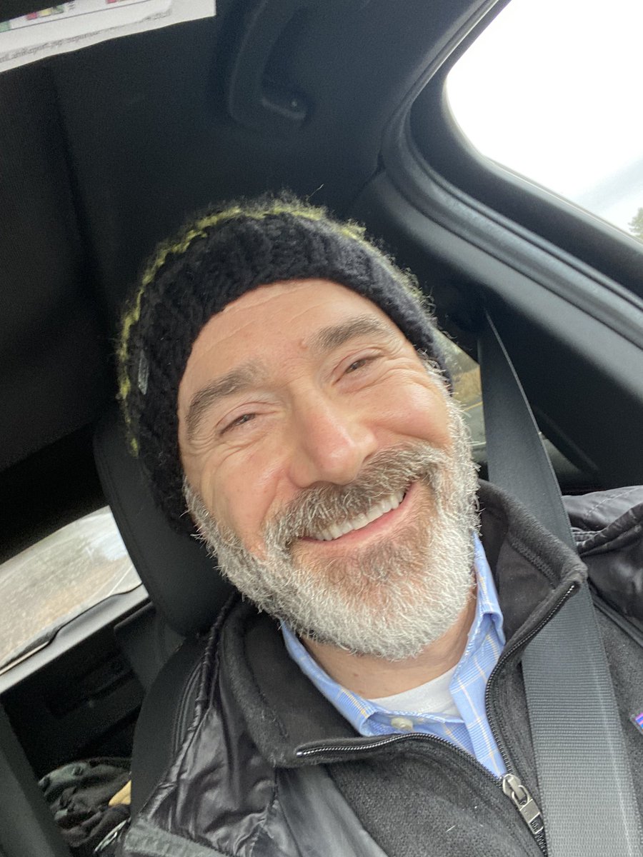 drrickbarnett's tweet photo. In the event of a strong internal debate about alcohol or no alcohol, and there is no risk for seizure, choosing to drink seltzer and cranberry is good alternative. It may not be worth it to have 1 drink of alcohol in the event it starts the cycle all over again. #allbetsoff https://t.co/5TfKMK8lsn