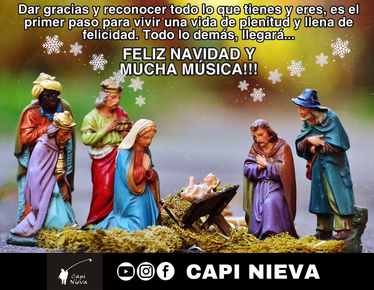 Feliz Navidad queridos amigos, colegas, conocidos, familiares, seguidores y público incondicional... que pasen todos una hermosa noche... 🥂Salud!!! Y Prosperidad...