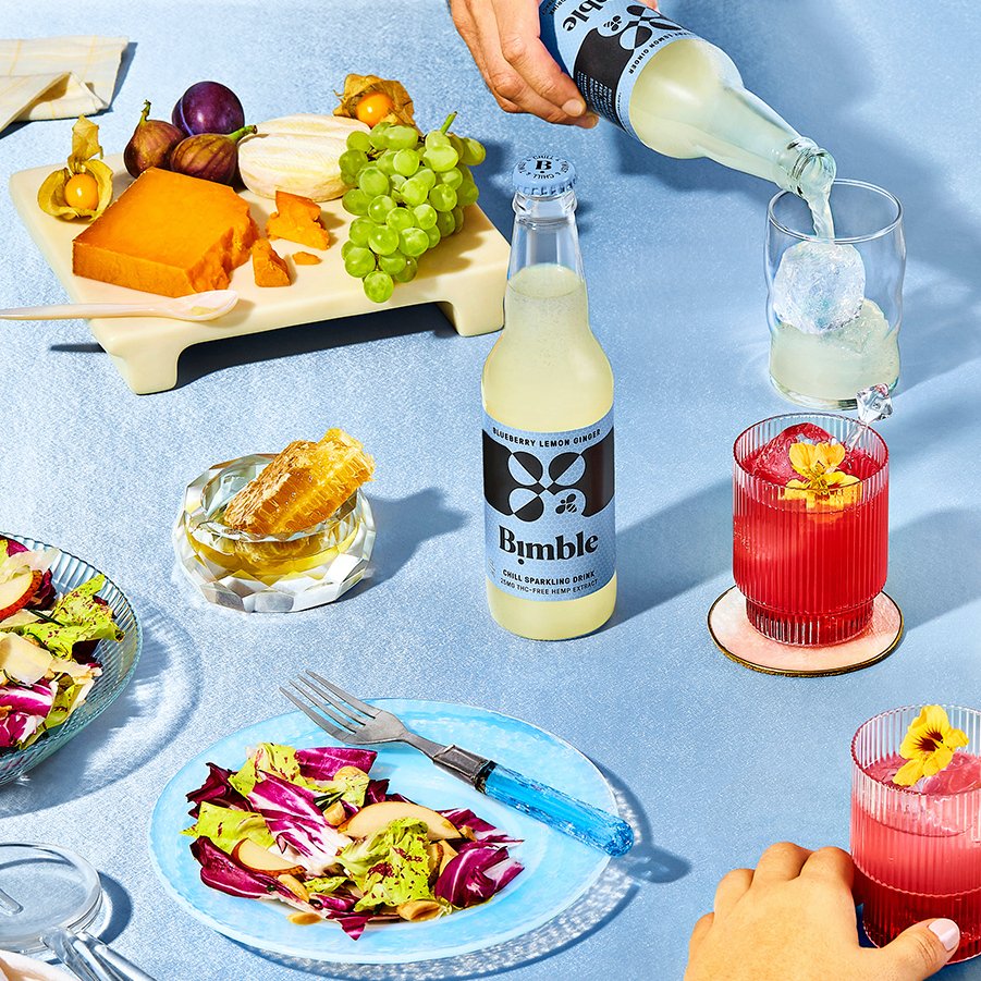 What’s under the tree is just as important as what’s on the table. ⁠
⁠
#drinkbimble⁠ #christmaseve #holidayseason #cbddrinks #sobercurious #mocktails #cocktails #cbd