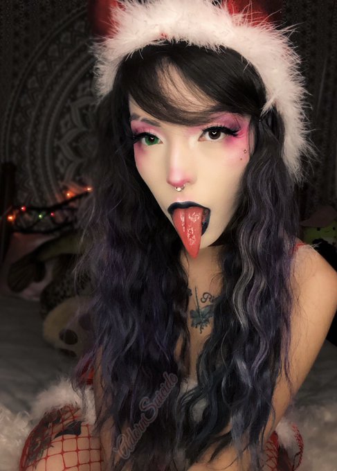 Krampus is coming to visit soon - have you been naughty??👹🖤🩸 you can see my entire &ldquo;naughty krampus&rdquo;<a href="/tag/cosplay"class="tags"><span>#cosplay</span></a><a href="/tag/krampus"class="tags"><span>#krampus</span></a><a href="/tag/onlyfans"class="tags"><span>#onlyfans</span></a><a href="/tag/contentcreators"class="tags"><span>#contentcreators</span></a><a href="/tag/12daysofsg"class="tags"><span>#12daysofsg</span></a>