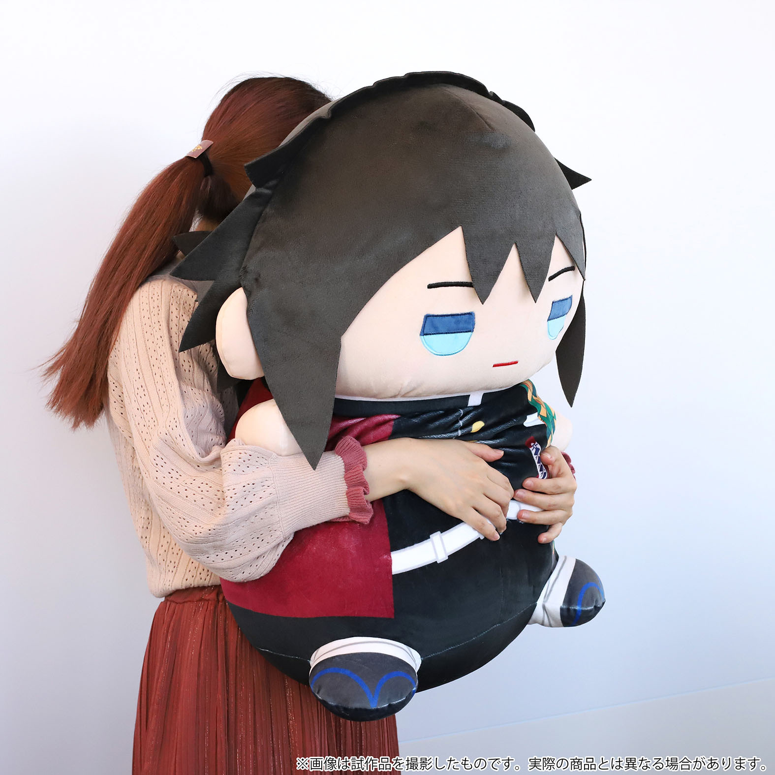 ムービック宣伝中の人 受注生産商品 鬼滅の刃 ころっとてのひらサイズのぬいぐるみ あの まめめいと が もっとおっきくなりました なんと 約65cmの超bigサイズ もちもちの触り心地の もっとおっきいまめめいと が登場です