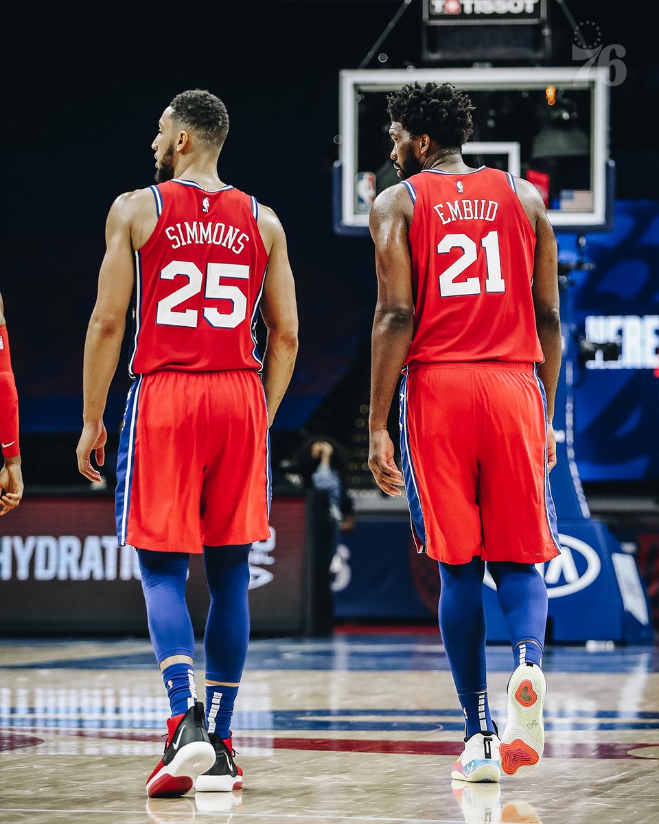 sixers tweet picture