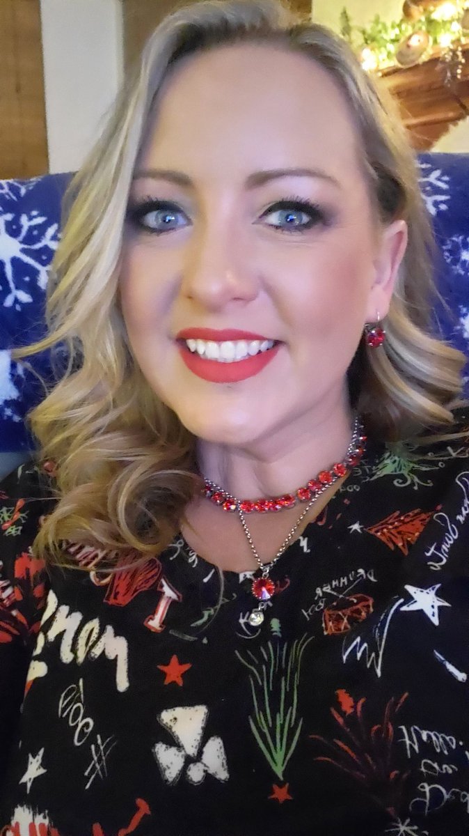 Miranda_Kiser's tweet photo. Merry Merry Christmas 🎅 https://t.co/eA3wR1TMju