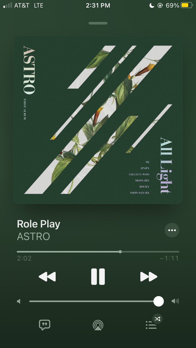 Ryansbestie00's tweet photo. Don’t break the chain 
-Lock Screen
-YT History 
Last song you listen to 
7th(to the last) pic on gallery 
It’s been forever since I did one of these 
7 mutual
@Queenofjongin 
@sweetenerkyuns 
@Pandabluefish 
@ilovejumpol 
@cb97Iife 
@ChelseiWahlgren 
@shyCaminva https://t.co/DBpgIpJ92g