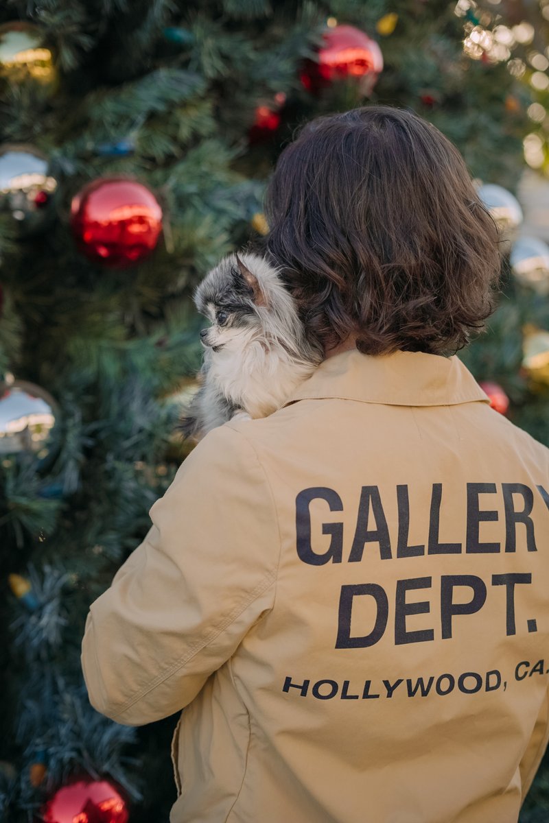 ‘Tis the season! Merry Christmas and Happy Holidays🎄