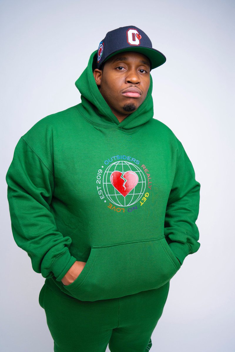 JR_Rugby's tweet photo. Our Cotton Fleece Hoodie and Sweat Pants in Emerald Green created for cozy wear. ORGNL globe logo across the chest of hoodie in 3M with the meaning wrapped around in various colors. ORGNL globe logo print down the leg in 3M with globe logo. DM to buy now! ย
#ORGNL https://t.co/OIK3kg9C37