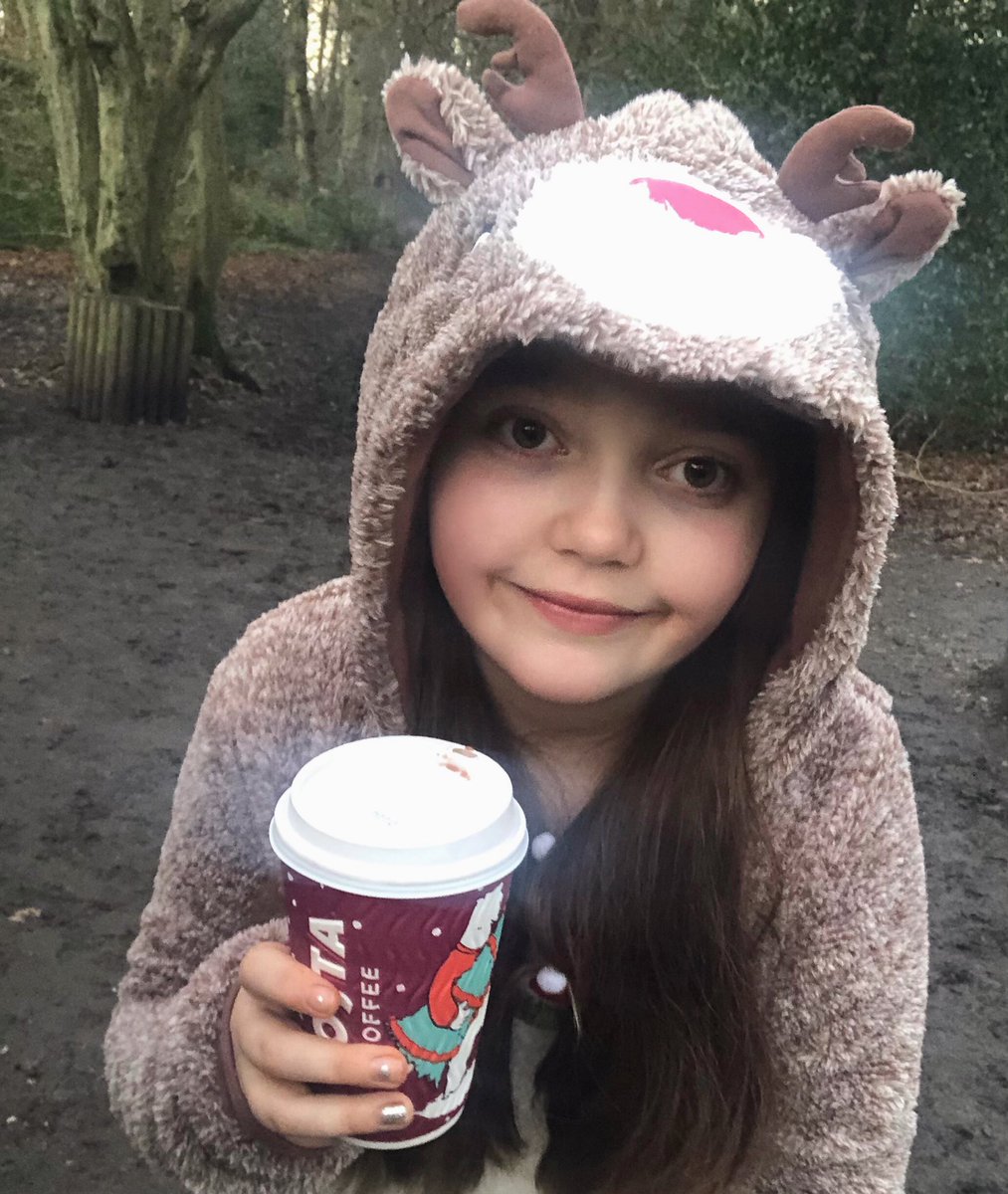 TabbyByron's tweet photo. 🎄🎅🏼 Happy Christmas Eve❕I have spent the day in my new reindeer onesie 🦌 I hope everyone has the best day tomorrow❕✨ https://t.co/5Fc4ELovVz