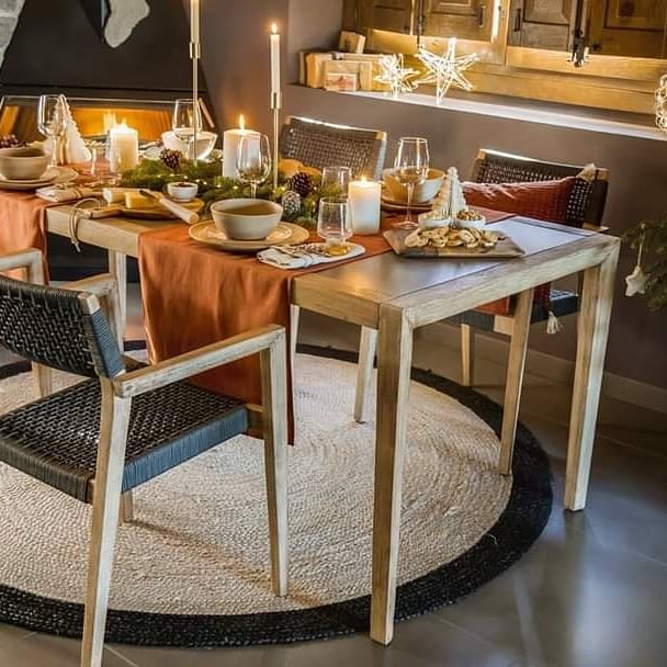 AnviMuebles's tweet photo. El mejor estilo para estas fiestas y para recibir el año, solo con ANVI.
Contáctanos y nuestro equipo de diseñadores realizarán algo especial para ti.
FELICES FIESTAS
#anvimuebles  #casamoderna #casa #oficina #diseñodeinteriores
#felicesfiestas2020 #feliznatal #Feliznavidad https://t.co/SGT6MyJbFP
