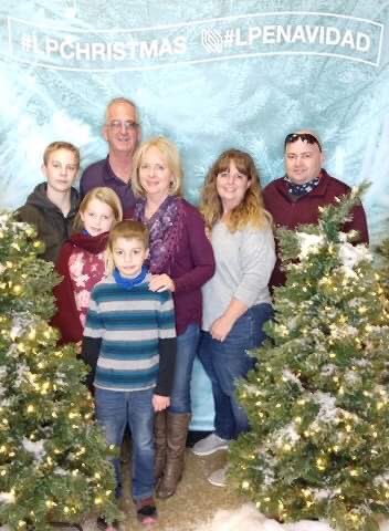 Electronhacks's tweet image. #lpchristmas