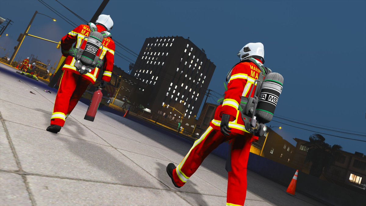 Bonnes vacances et bonnes fêtes tout le monde!🎅🎄
Profitez bien, tout en respectant les gestes barrières! 😷
#SIMULATION #DCPJ #BMPM #NOEL