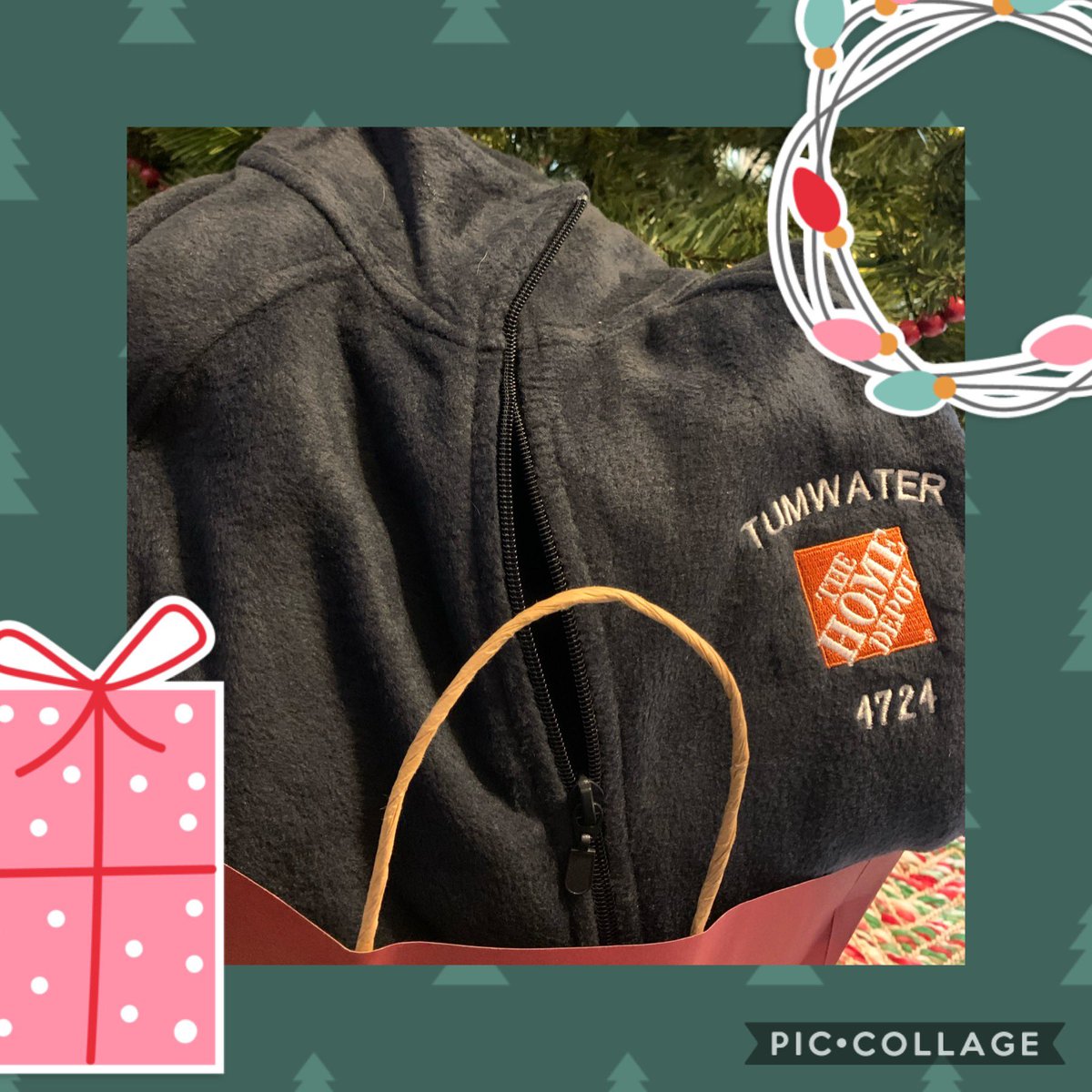 shoutout to the kindness and generosity of 4724 to not only get my Night Met fleeces for the Holiday but they sent us home with a bag of food as well as a $10 gc for a turkey😮<a href="/KevinHurley4724/">Kevin Hurley</a> <a href="/DaniHunt12/">Dani Hunt</a> <a href="/homedepot_4724/">Homedepot 4724</a> @AngelaHD4724 @ASM4724 <a href="/ErnestD52/">Ernest Knight</a> <a href="/AkinsMel/">Mel Akins</a> <a href="/Stuhr2001/">Philip Stuhr</a>