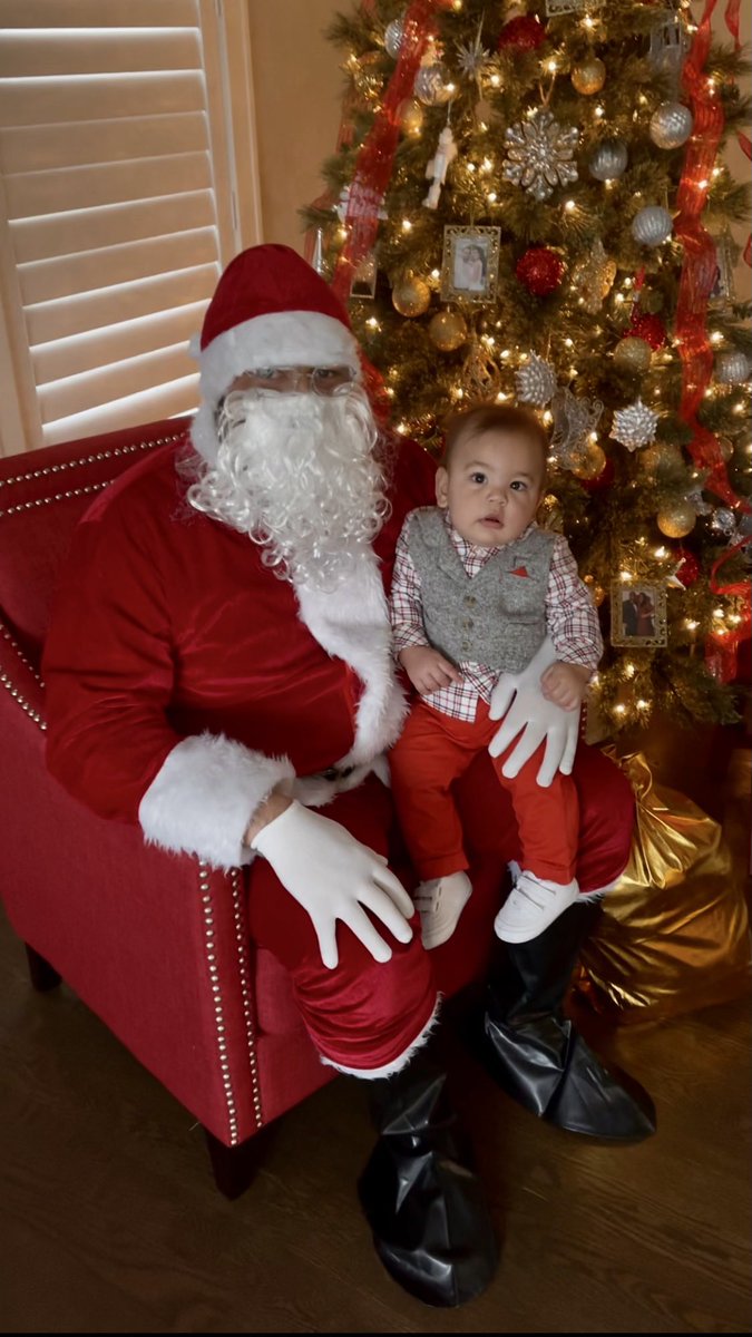 saving_project's tweet photo. Merry Christmas and happy Holidays from Recovery Santa! https://t.co/umPxZZk4X9