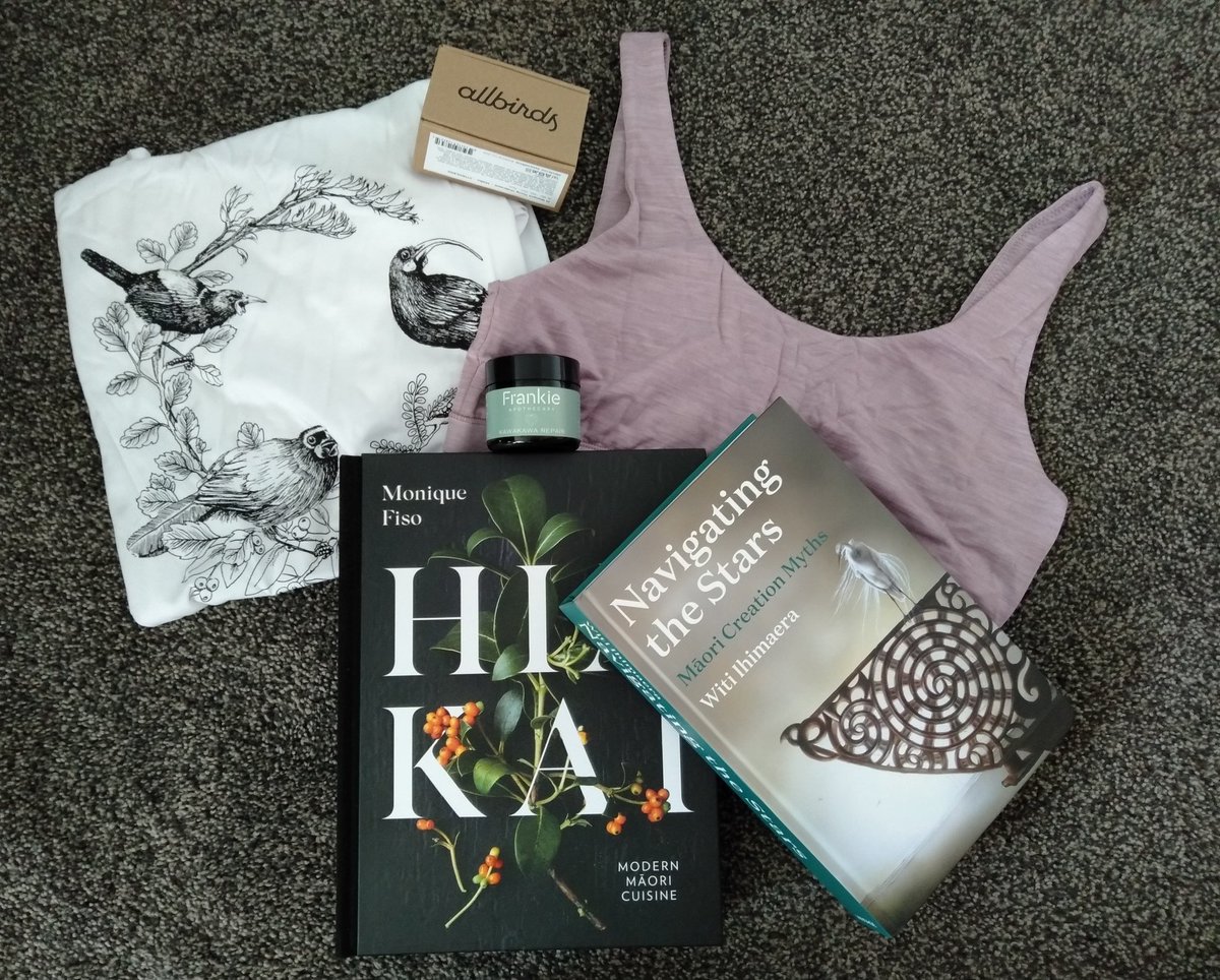 This_Is_Alexis_'s tweet image. Lots of goodies from @SWTGallagher this year #spolied