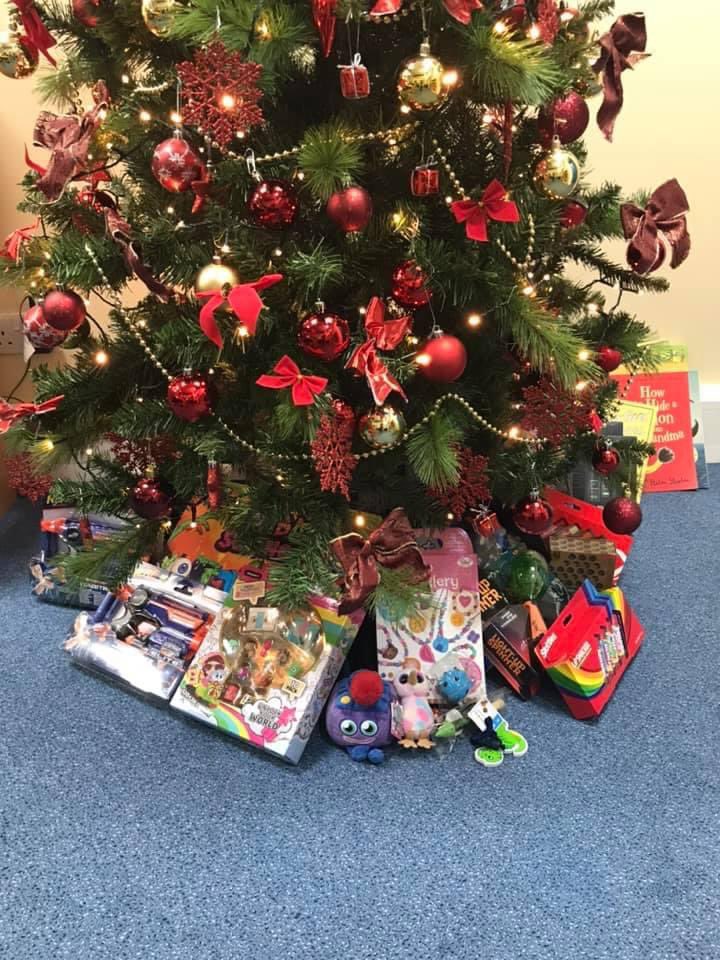 HubWashington's tweet photo. @HubWashington and @Dunelmia were delighted to help the toy and selection box appeal with the charity @hope4kidzorg in what has been a very difficult year for so many families. Hopefully our donations will bring some #Christmas cheer tomorrow morning. Merry Christmas everyone! 🎄 https://t.co/ep70eYGcFs