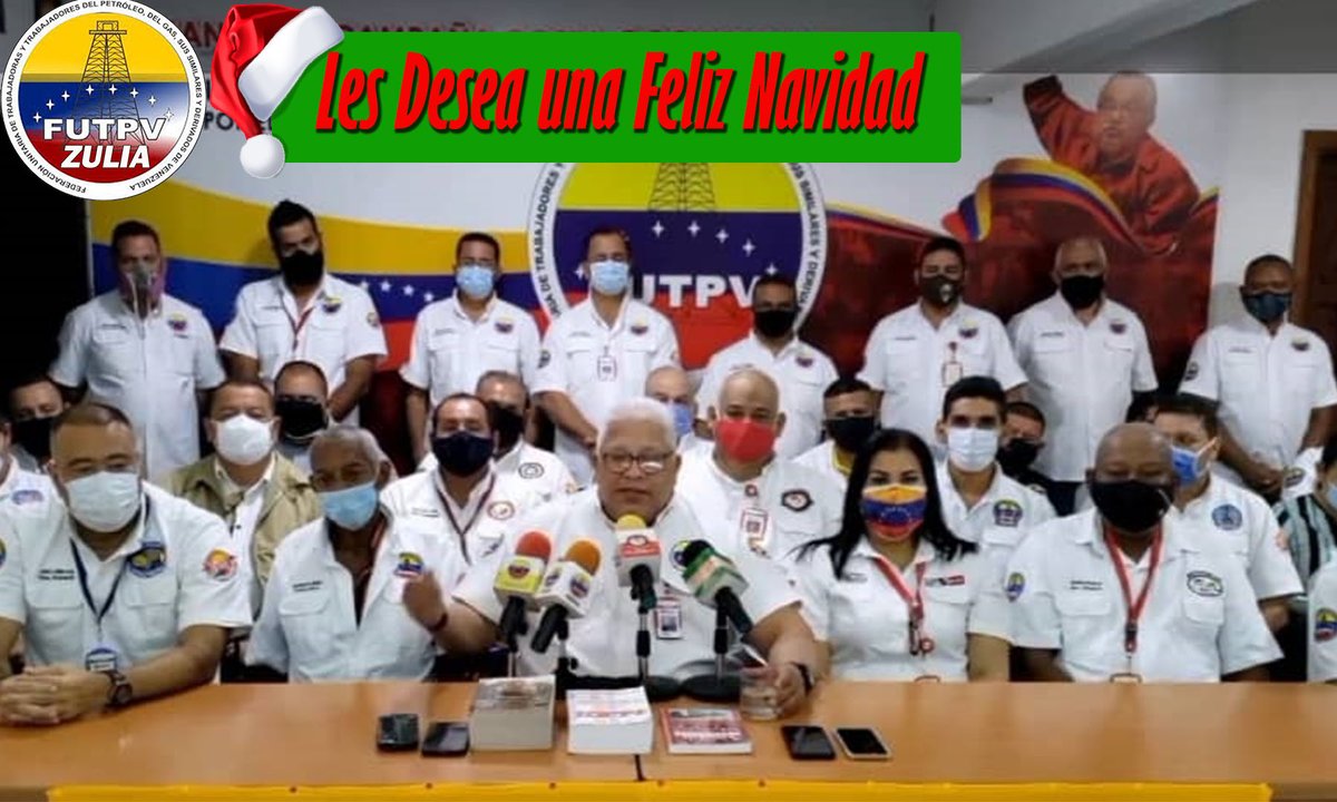 futpvzulia's tweet photo. Nuestra gran familia @futpvzulia les desea una
!Feliz Navidad! Sigamos juntos construyendo la patria de Bolívar y Chávez, siempre al lado de nuestro presidente obrero @nicolasmaduro #24Dic https://t.co/Lu2lBonbpt