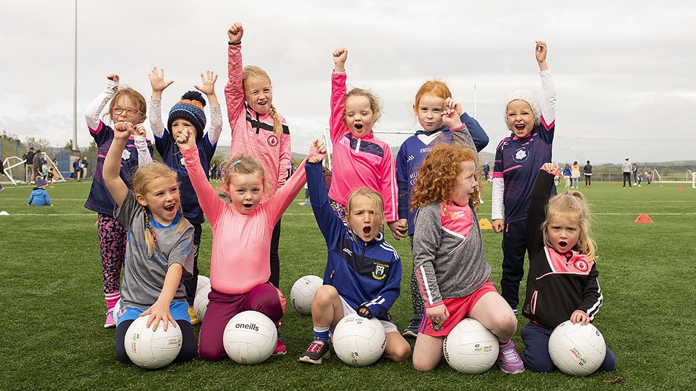 Attached we have pictures from a quite difficult yet successful year. We’d like to thank all our members for the constant support throughout 2020. We wish you all a Merry and safe Christmas and a happy New Year. Hoping for a more fulfilling 2021.
Nollaig Shona Duit 🎄💙