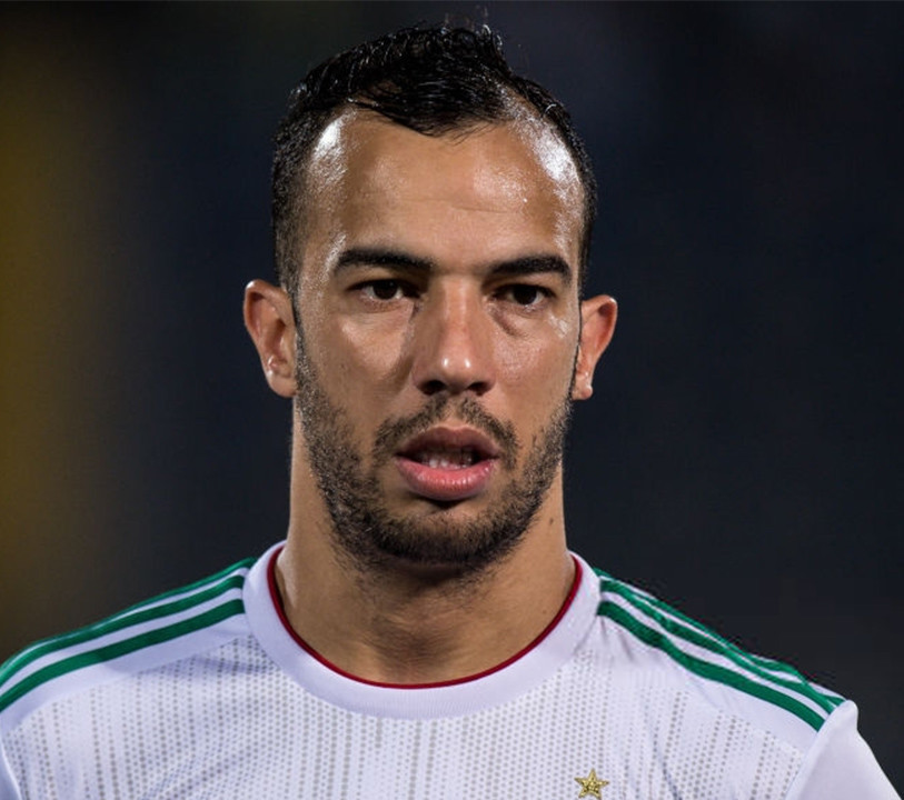 Le Fennec Joyeux Anniversaire A Djamel Benlamri Qui Fete Aujourd Hui Ses 31 Ans