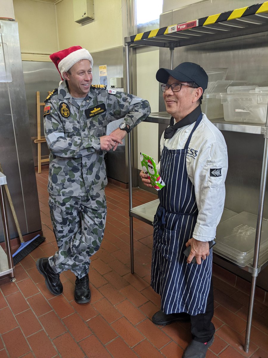 CN_Australia's tweet photo. Merry Christmas!🎄 #YourADF people are working around the clock at our communications facility at #HMASHarman to keep Australians safe and connected through the festive season by supporting our operations all over the world. They have pavlova on the menu for lunch! #AusNavy https://t.co/erFu6k3kOC
