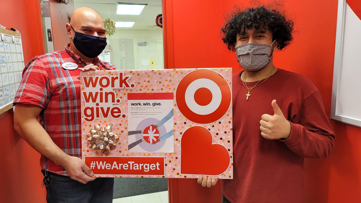 BobbyE_Target's tweet photo. #WorkWinGive is my favorite part of the holidays! At T-1201 we opted for the sneak attack: "YOU WON $250!"  @1Jess_I_Can @AndreaMarina6 @jcampbell04 https://t.co/1WHdt7Omzx