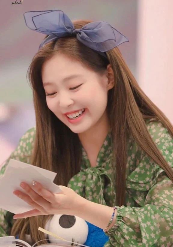call_kiaa's tweet photo. kia newbie di rp twt 
yok yang mau mutualan bareng

mutualan? rt
fambest? dm
#roleplayerindonesia #roleplayerkpop #roleplayeraccount #roleplayerindo #roleplayerworld https://t.co/nmsbcvpzrI