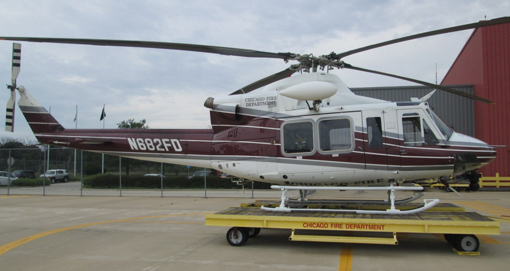 InciMedia's tweet image. Photos of firefighting helicopters from Chicago, Sacramento, and Kern County: At Fire Aviation we always like to receive photos of fire service aircraft, but we look forward to receiving shots of helicopters that are not often seen over wildland… bit.ly/3ptFyYF #Fire