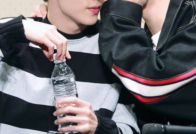 “who in got7” but it’s actually mark and jaebeom ; a 