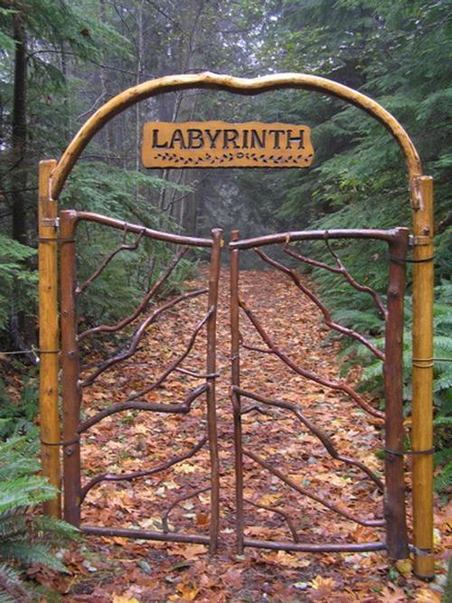 ixiacom's tweet photo. Labyrinth Gate, The Magic Forest #LabyrinthGate #TheMagicForest https://t.co/qoVk7nOp1J https://t.co/IZ7AHFJ8Na