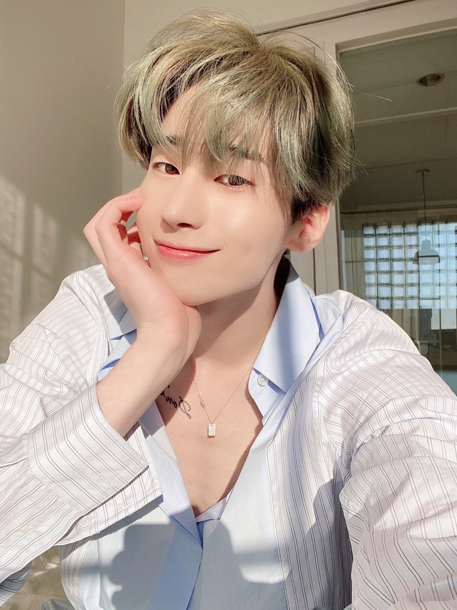 wooyasource's tweet photo. S U N 🌤 https://t.co/LqxVJeXEfh