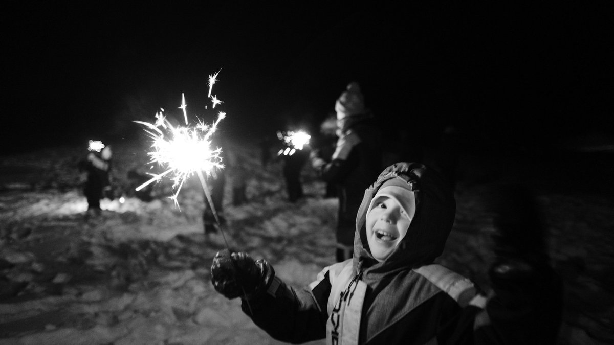 jeremystaveley's tweet photo. 50 kids in the middle of the Yukon want to make sure Santa doesnβt fly over them. #communityteaching #awesometraditions https://t.co/ZTgKp8pD7f