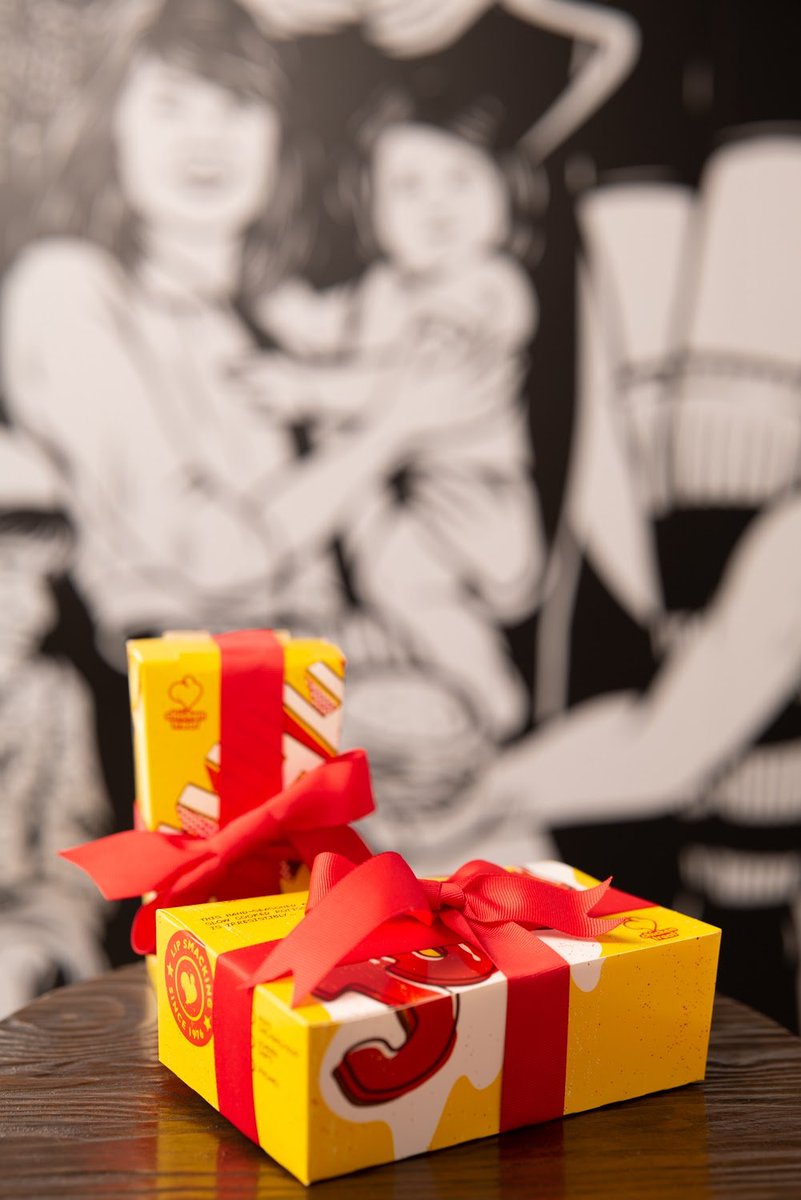 From the whole meme team here at Chicken Treat, we wish you a very Merry Christmas :)