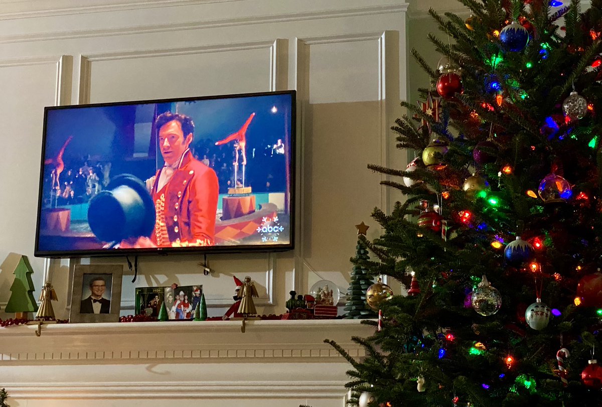 amycraw's tweet photo. The Greatest Showman on TV for Christmas Eve = perfection. ❤️🎄❤️@ABCNetwork @RealHughJackman @GreatestShowman https://t.co/e7BtJHUS9V