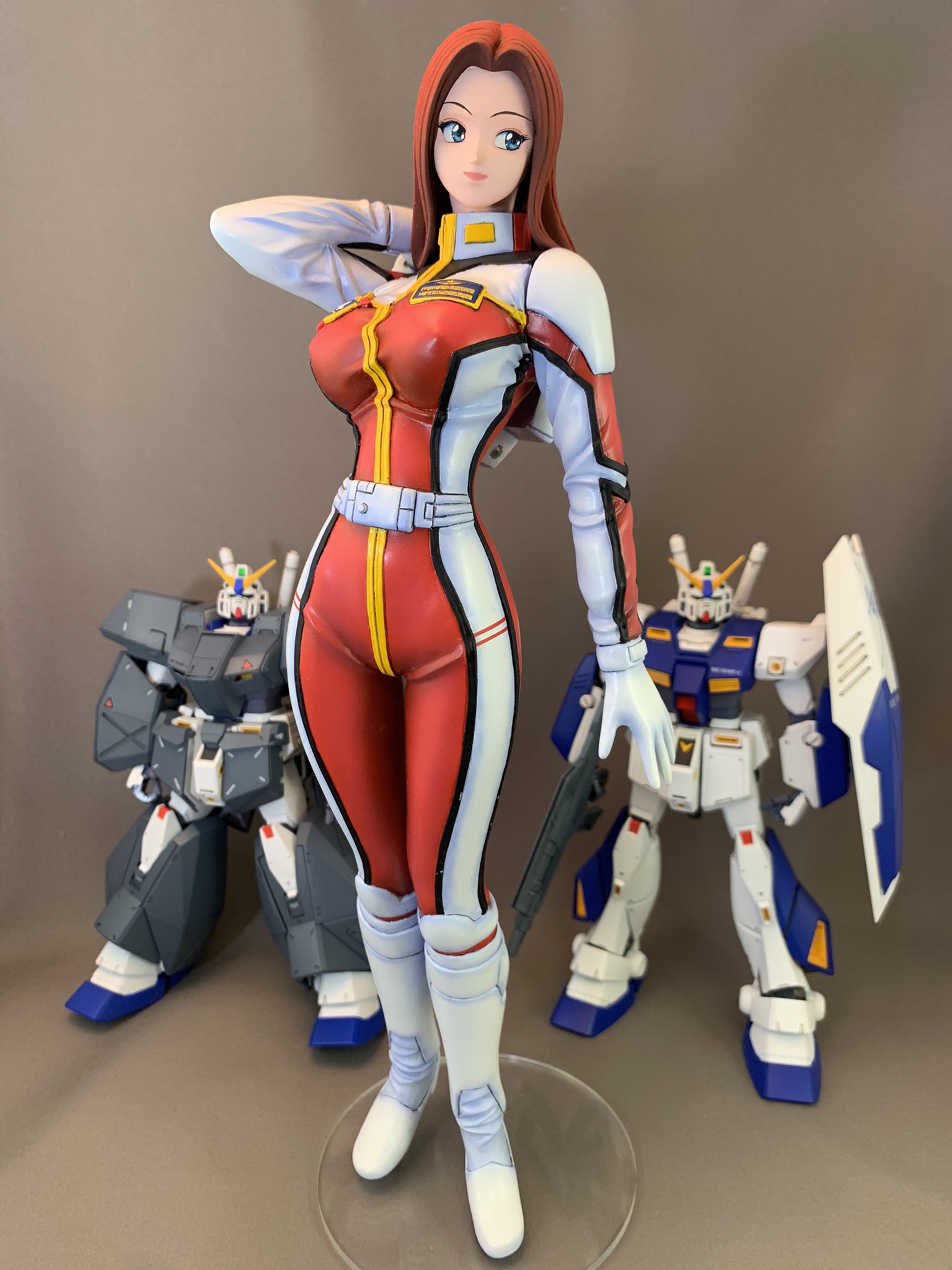 クリスチーナ.マッケンジー ガレージキット塗装済み完成品 機動