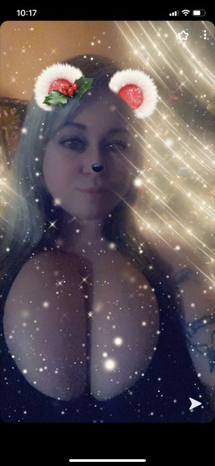 Merry Christmas everybody https://t.co/fqS6Gi6GwU<a href="/tag/teamtalore"class="tags"><span>#teamtalore</span></a><a href="/tag/teamblackout"class="tags"><span>#teamblackout</span></a>