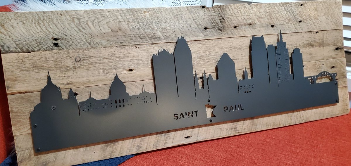 JustKarch's tweet photo. Seriously amazing gift from @graindesignsfar from the hubs. I've wanted a piece from them for a long time. This is just perfect. ♥️🥰
#home #stpaul #MerryChristmas https://t.co/37fpruX1gL