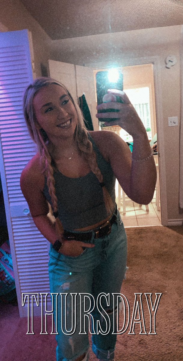 ktuck___'s tweet image. me edition bc 2020 has been my biggest year of self growth 💫