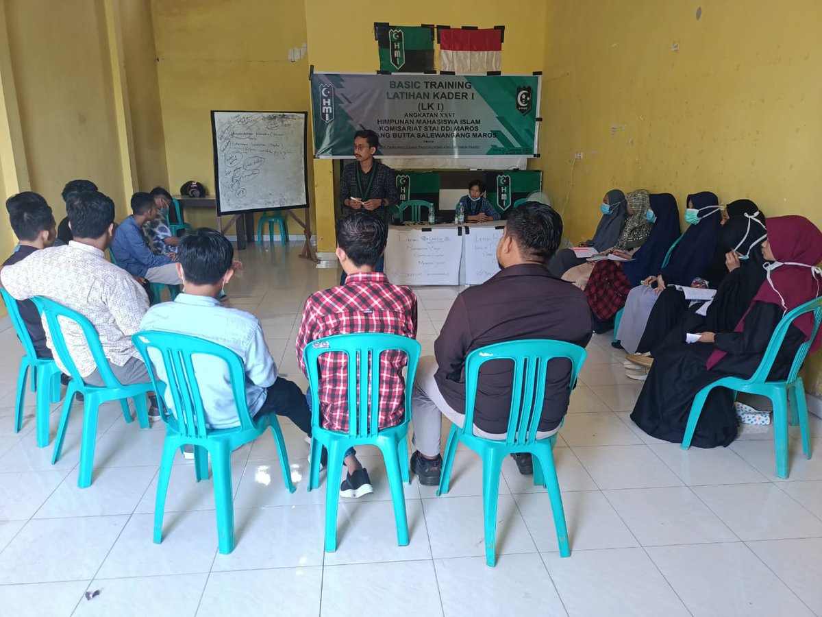 MuhammadAkmal_'s tweet image. BASIC Training HMI Komisariat STAI DDI Maros; Kemerdekaan Manusia &amp;amp; Keharusan Universal
Imam Ja'far as Shadiq berkata Mereka yang mati disebabkan dosa-dosa, lebih banyak daripada yang mati karena ajal yang hidup disebabkan kebajikannya lebih banyak daripada yang hidup karena usia