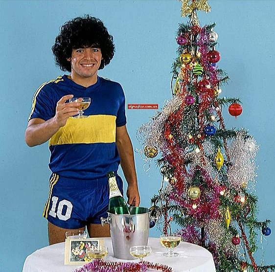 JCPetruzza's tweet photo. Que tengan todos una feliz navidad https://t.co/tqdkLCv7Ko